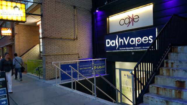 Dashvapes-Toronto_9f4624850b207d5889c27c67fab5ae32