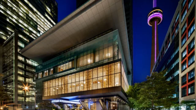 The Ritz-Carlton, Toronto