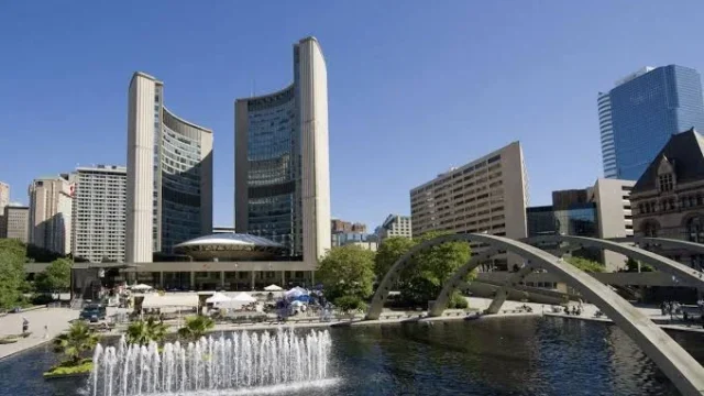 Chelsea Hotel, Toronto