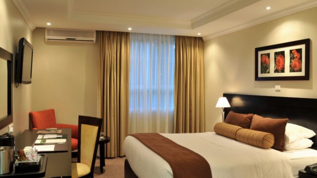 Cresta-Lodge-Gaborone-1