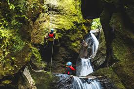 Extreme-Dominica-Canyon-Experience