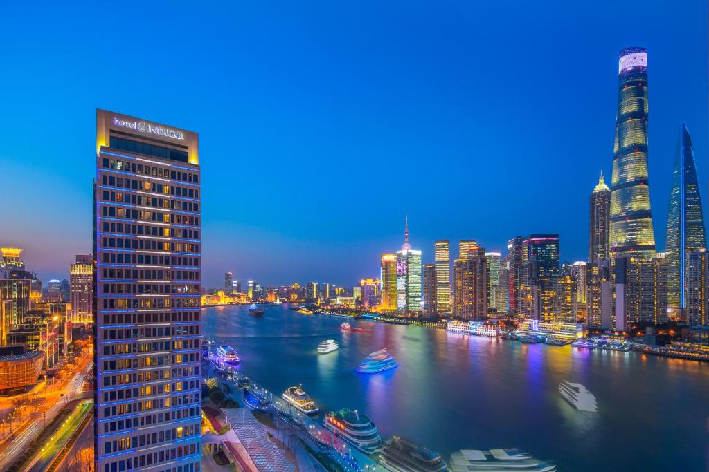 Hotel-Indigo-Shanghai-On-The-Bund-1