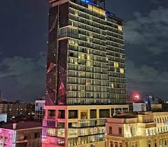 Movenpick-Hotel-Colombo
