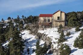 Mpafi-Parnitha-Mountain-Refuge-1