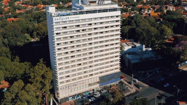 Dazzler by Wyndham Asunción