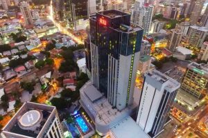 Hotel Riu Plaza Panama 1