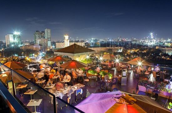 Sky Deck View Bar The Bayleaf Intramuros 1