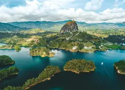 Tours Guatape 1
